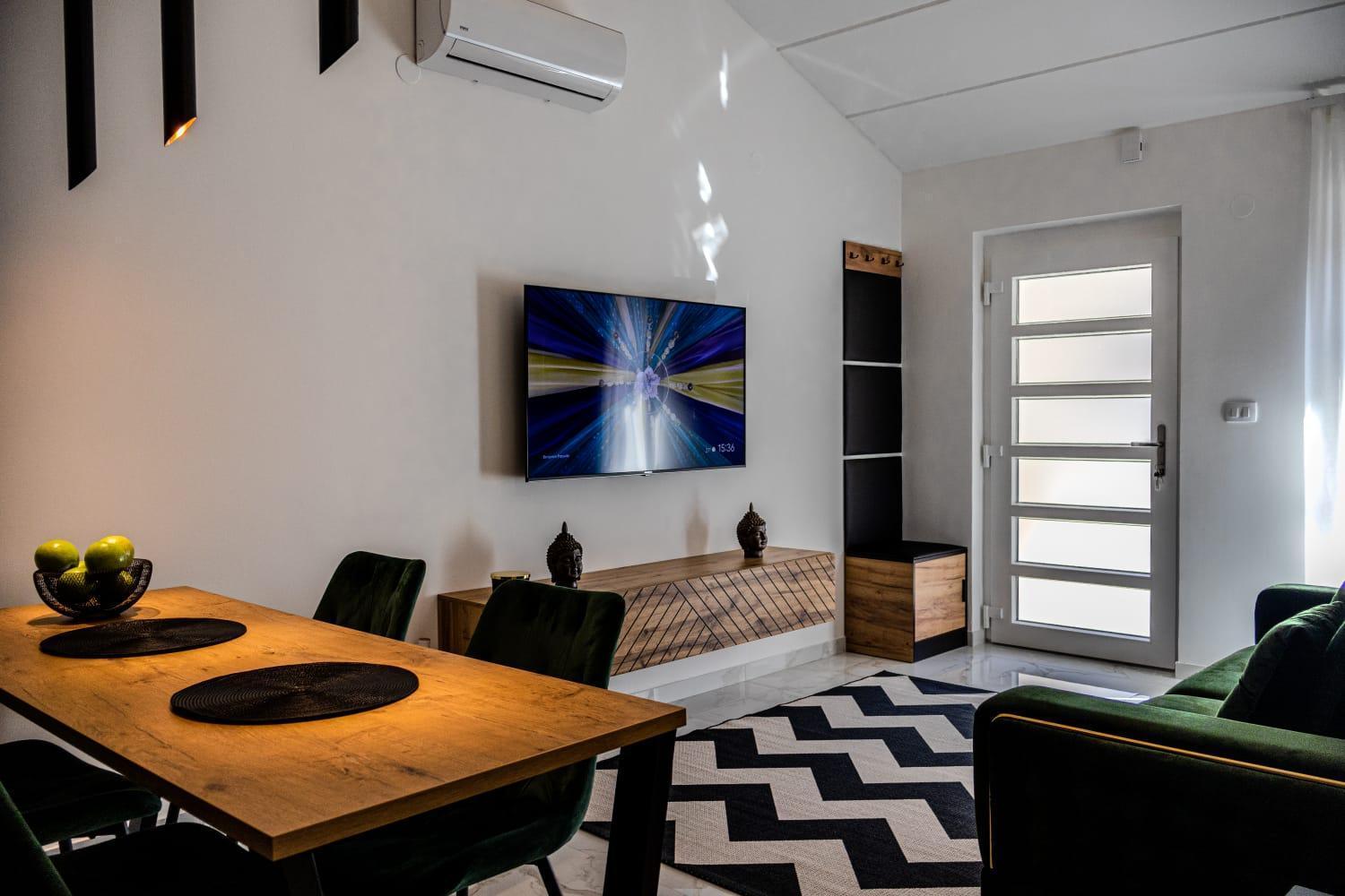 Stylish House Aurora Apartman Pula
