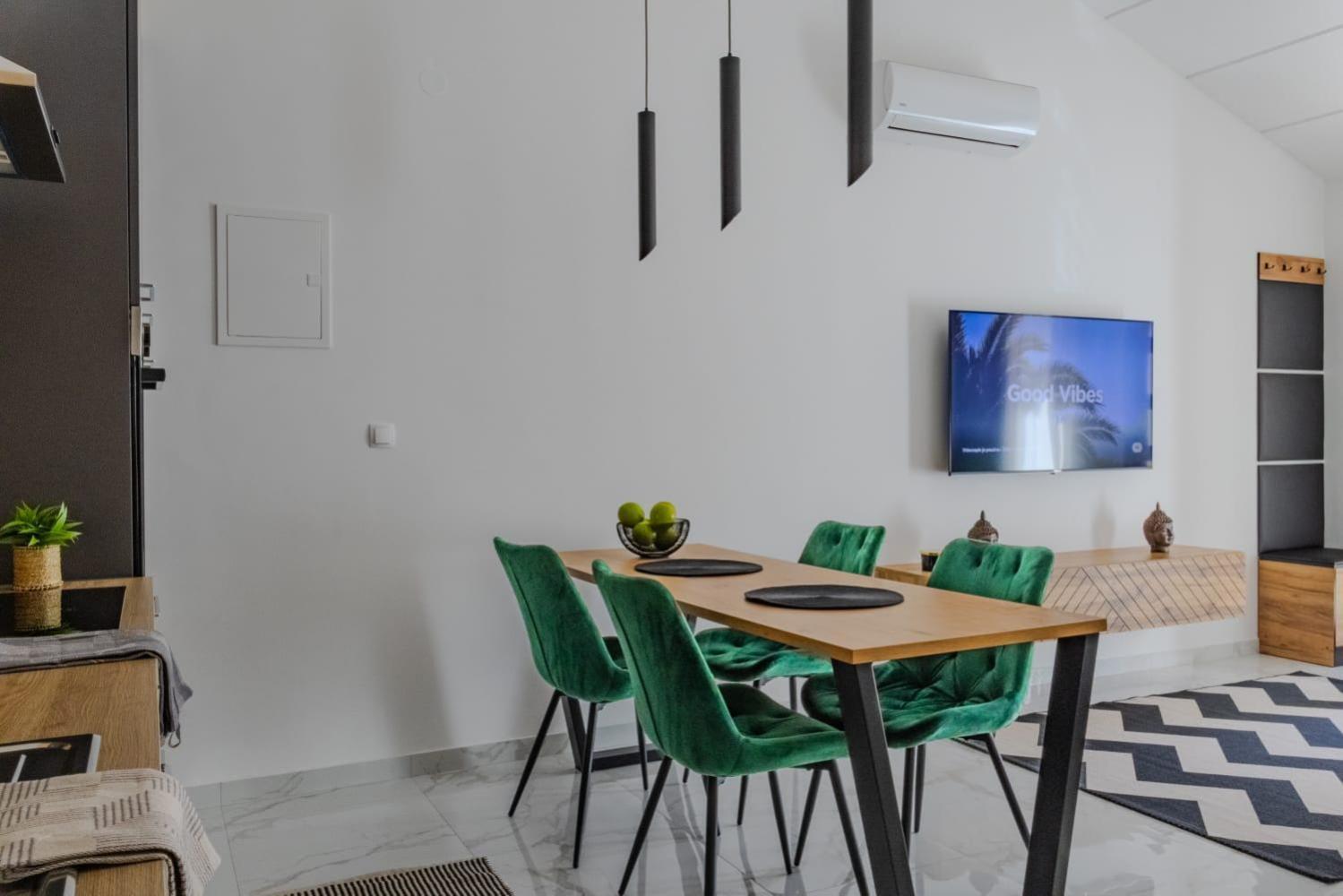 Stylish House Aurora Apartman Pula